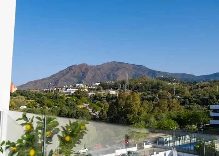 Flower Gardens Estepona, Close To Historic Centre Эстепона