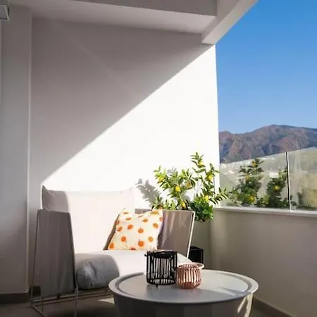 Flower Gardens Estepona, Close To Historic Centre *