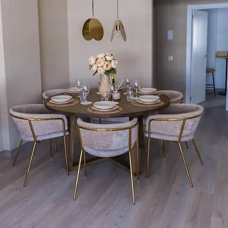 Flower Gardens Estepona, Close To Historic Centre אסטפונה