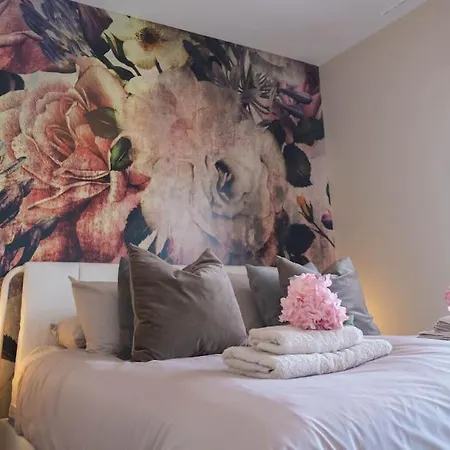 Flower Gardens Estepona, Close To Historic Centre * אסטפונה