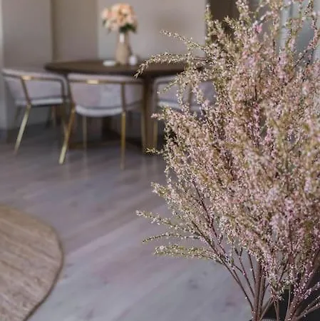 Flower Gardens Estepona, Close To Historic Centre *