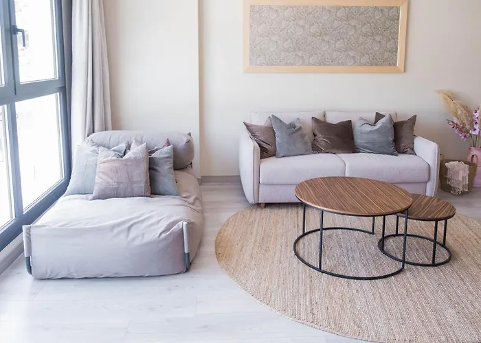 Apartman Flower Gardens Estepona, Close To Historic Centre