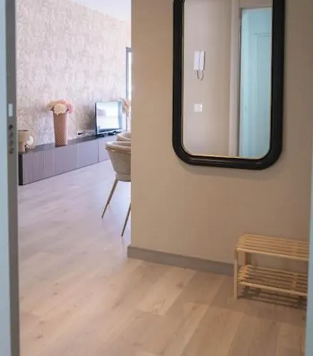 Apartman Flower Gardens Estepona, Close To Historic Centre *