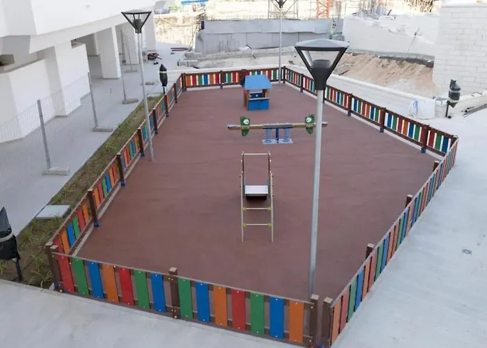 Apartman Flower Gardens Estepona, Close To Historic Centre