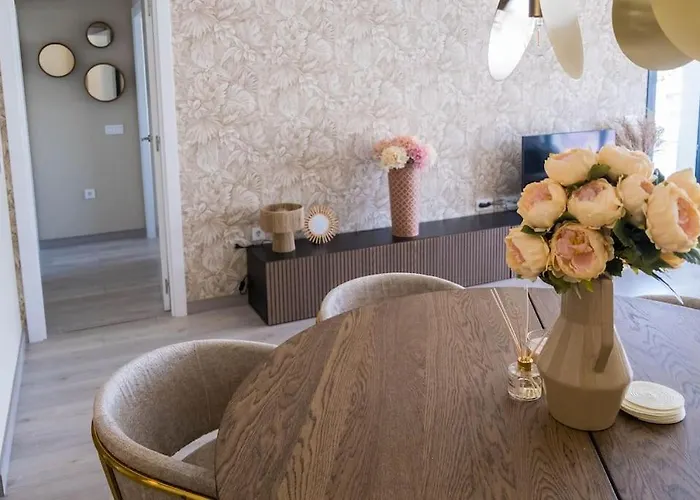 Apartman Flower Gardens Estepona, Close To Historic Centre *