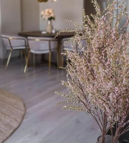 Flower Gardens Estepona, Close To Historic Centre *